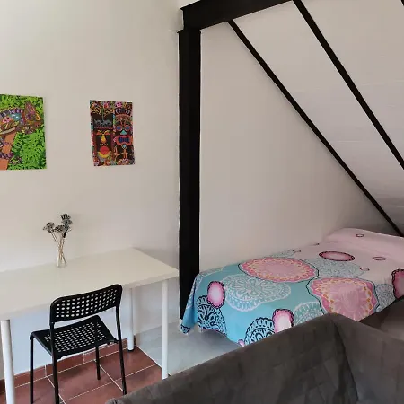Casa Maria Homestay *